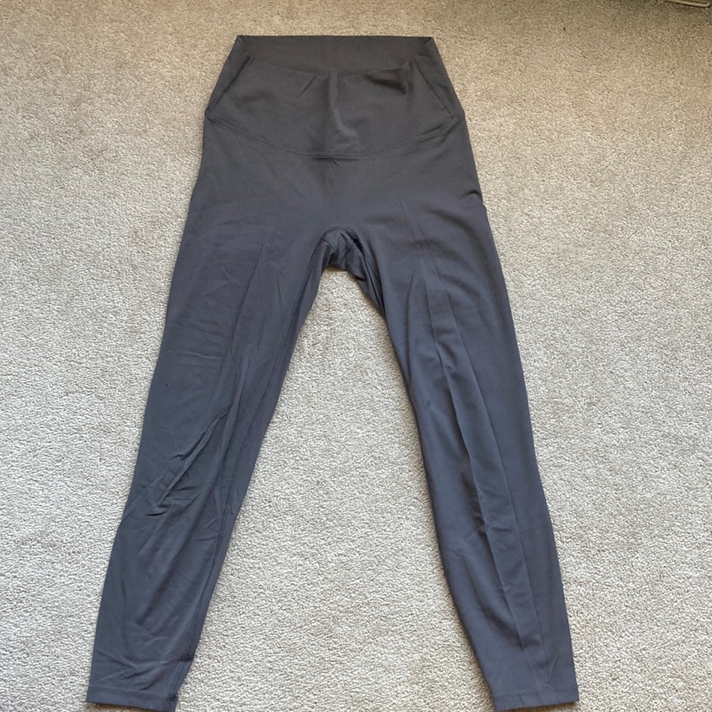 Lavento Womens grey 7/8 inch leggings size small